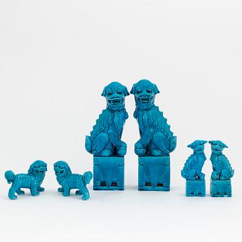 Three pairs of Chinese porcelain Buddhist lions, 20th Century.