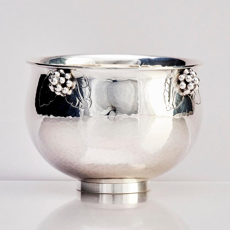 Georg Jensen, a sterling silver bowl, model 782, post 1945.