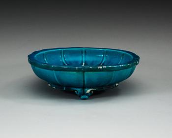 A turquoise glazed bulb bowl, presumably Kangxi (1662-1722) but reworked.