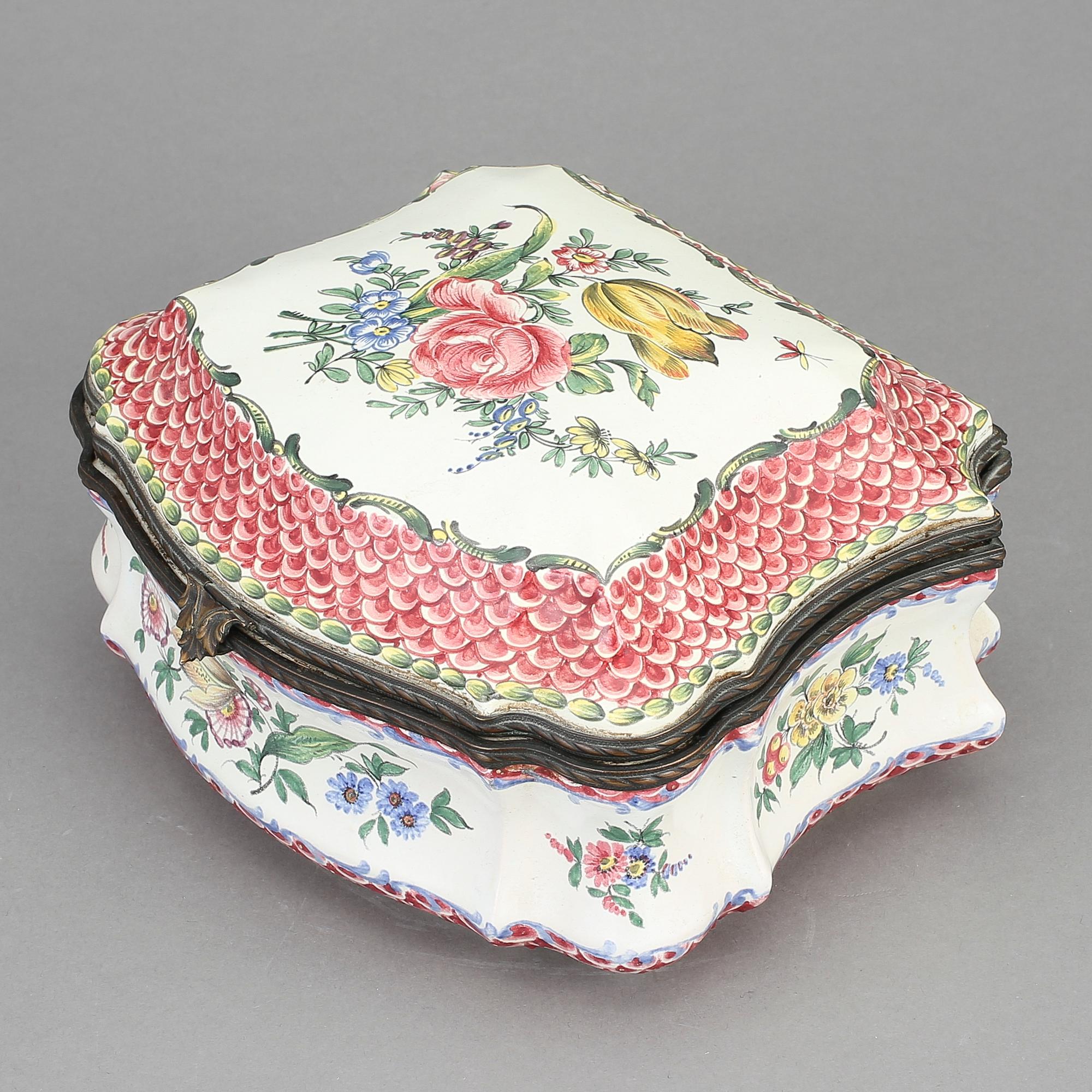 SKRIN, fajans. 1800-talets slut.