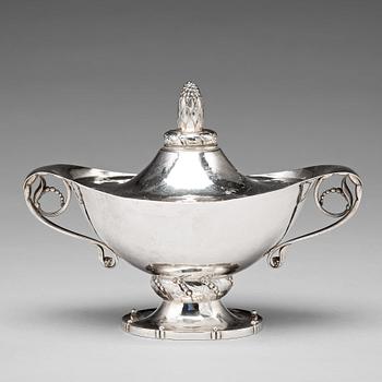 158. Georg Jensen, an 830/1000 silver lidded bowl, Copenhagen 1915-19, Swedish import marks.