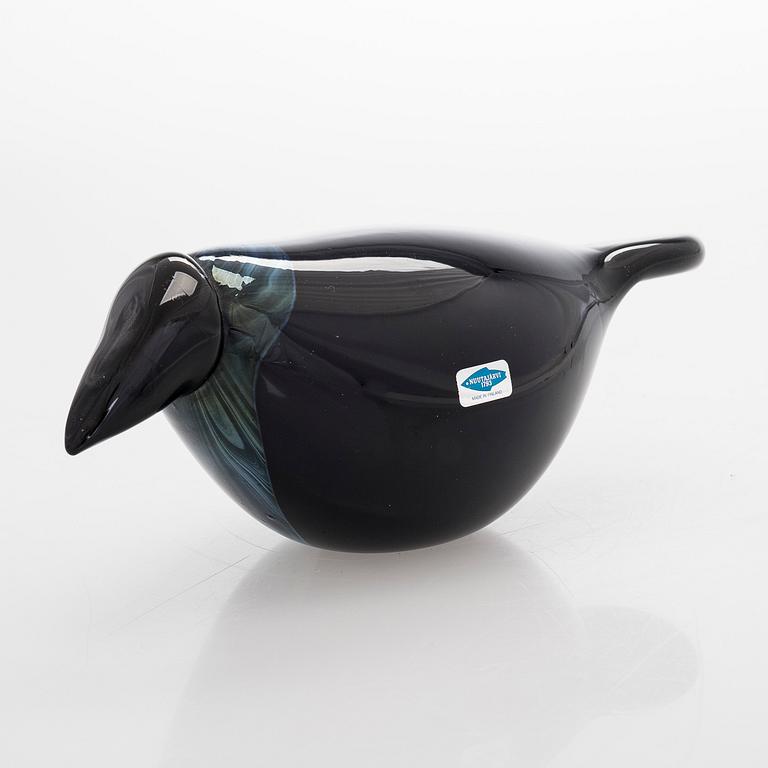 a glass bird, 'Crow', signed Oiva Toikka Nuutajärvi Notsjö.