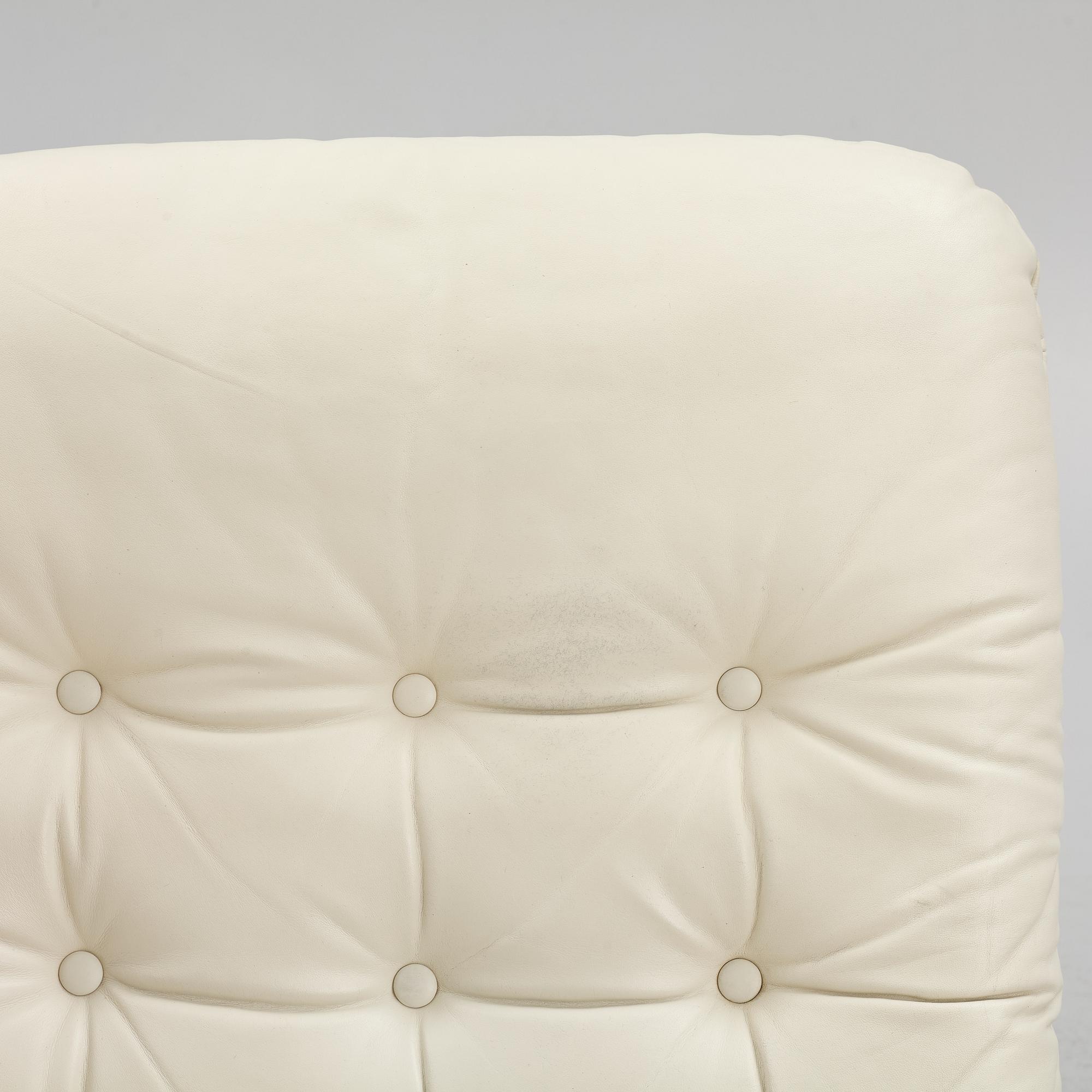 Fåtöljer, ett par, 1900-talets andra hälft.