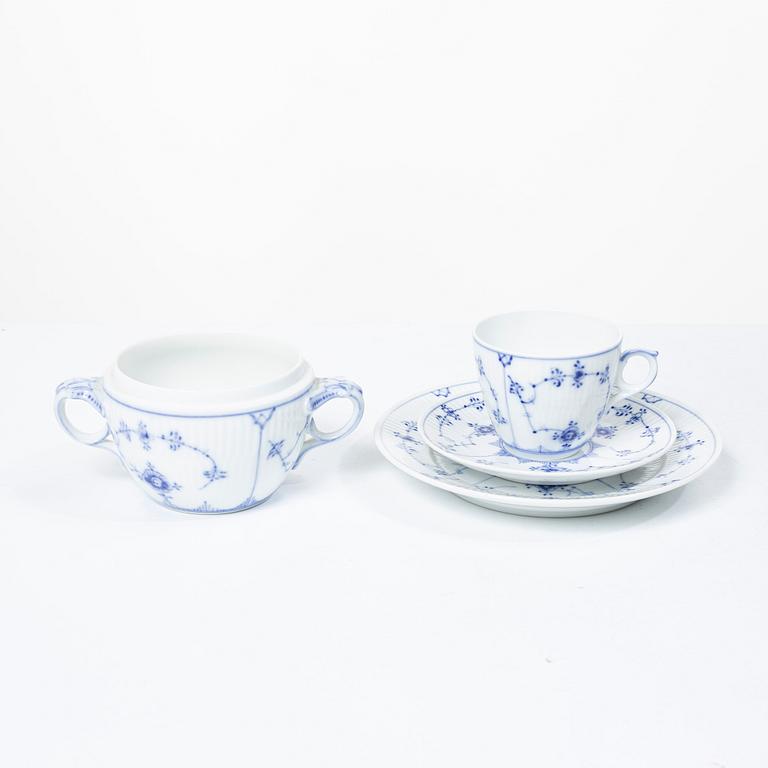 Royal Copenhagen, kaffeservis, 22 delar, "Musselmalet", Danmark.