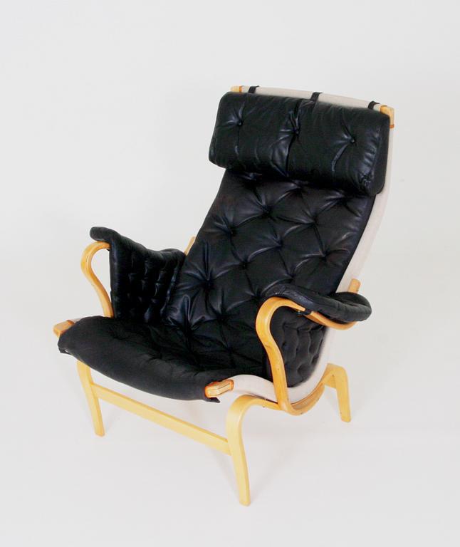 KARMSTOL. "Pernilla" Bruno Mathsson by Dux.