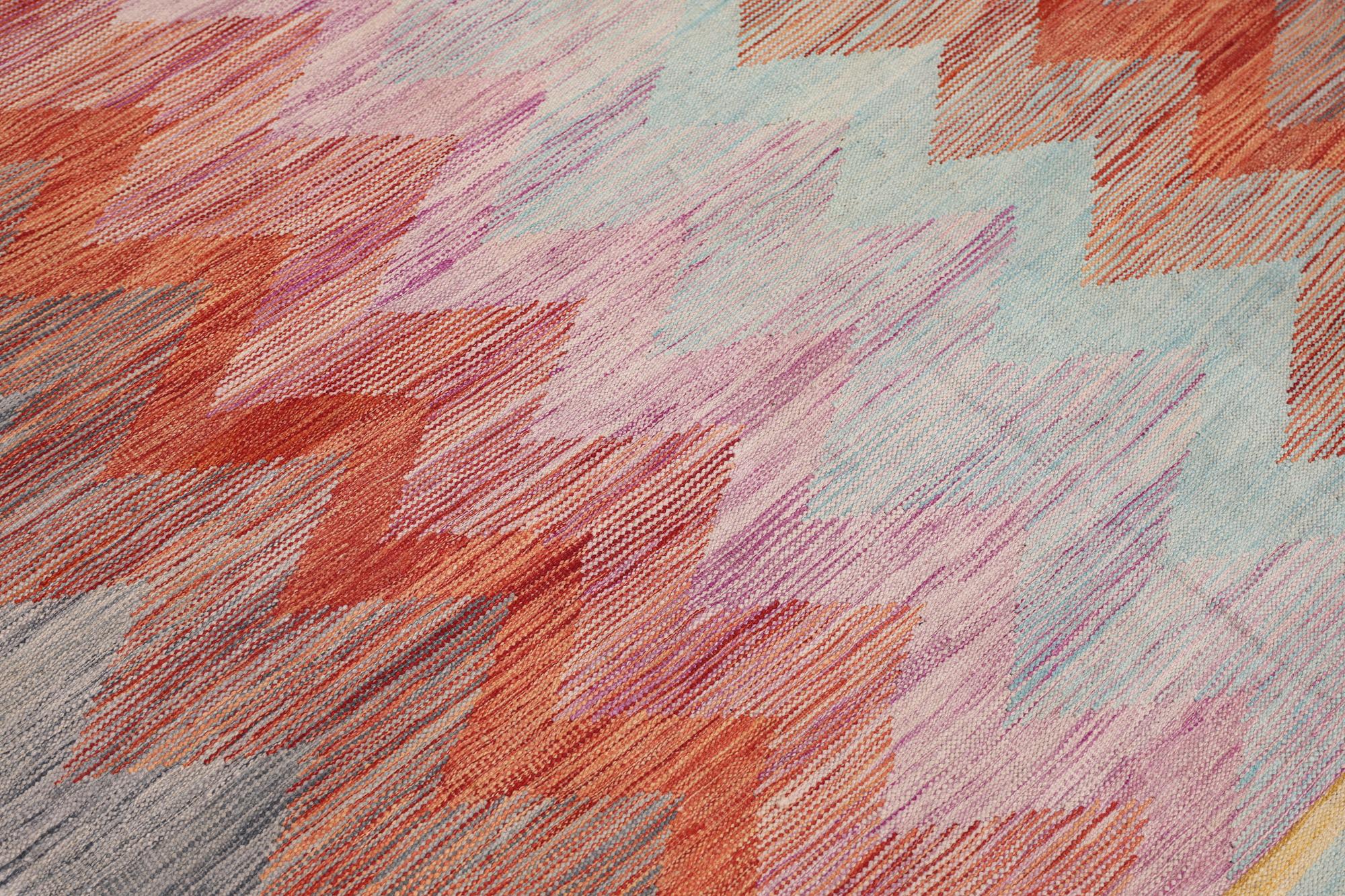 Matta, Kelim, modern design, ca 244 x 173 cm.