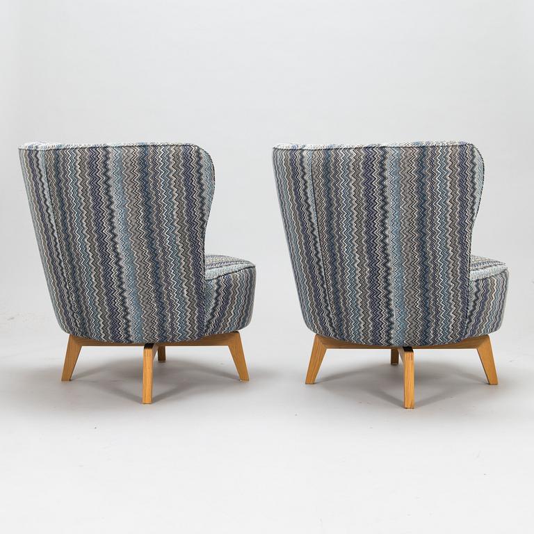 A pair of armchairs, Furninova, 2000s.