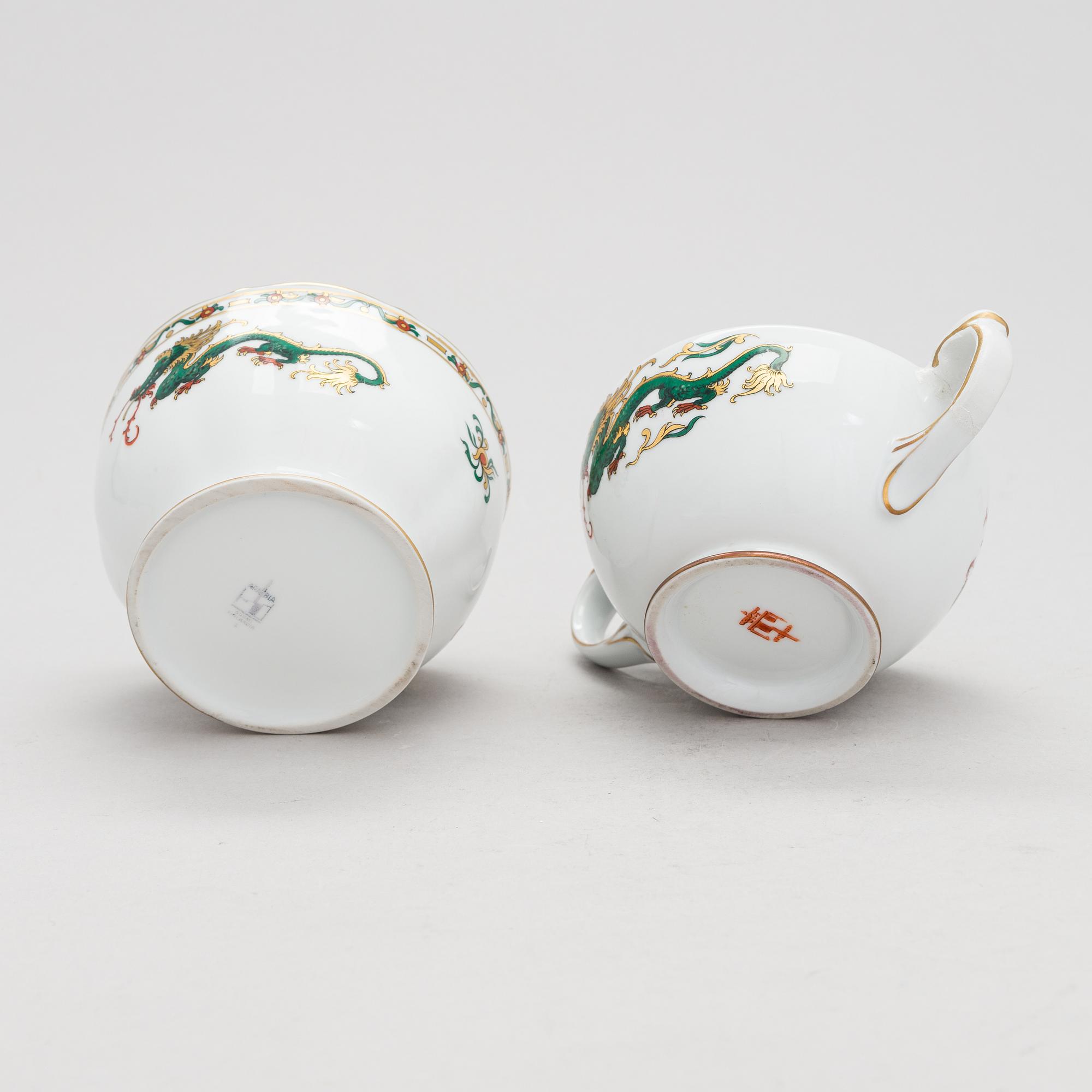 A ca 23-piece Dragon decorated coffee set, Arabia Finland 1920s-30s.