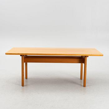 Børge Mogensen, dining table, "Asserbo", Karl Andersson & Söner, second half of the 20th century.