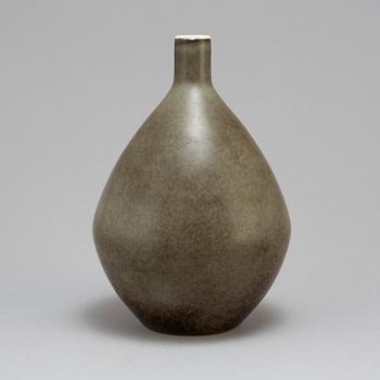 CARL-HARRY STÅLHANE, a unique stoneware vase, Rörstrand.