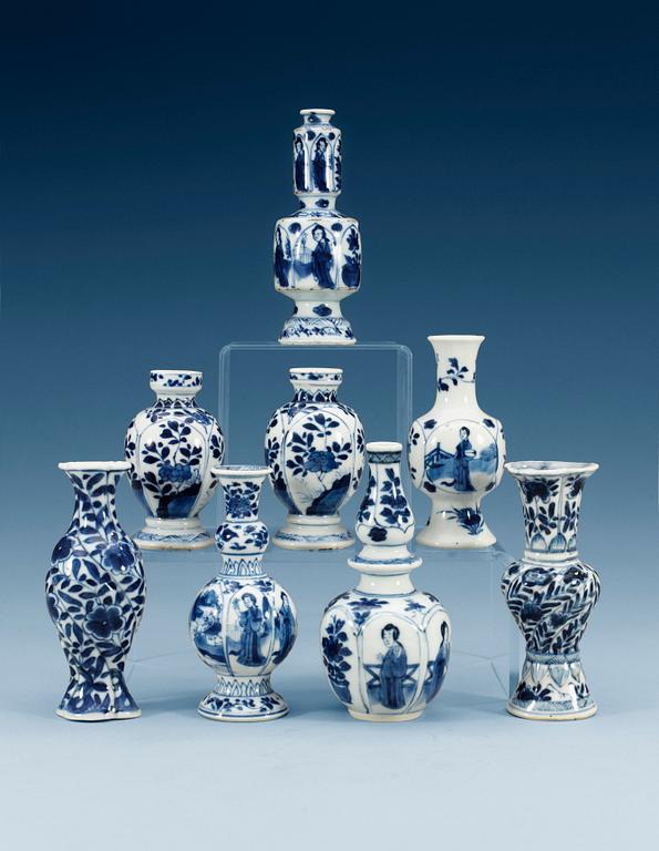 A set of eight blue and white miniature vases, Qing dynasty, Kangxi (1662-1722). (8).