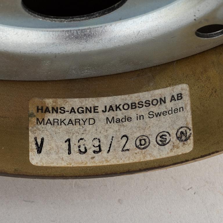 Hans-Agne Jakobsson, a modell 'V 189/2' brass and glass wall light from Markaryd.