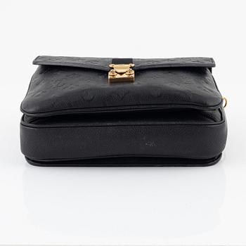 Louis Vuitton, väska, "Pochette Metis", 2017.