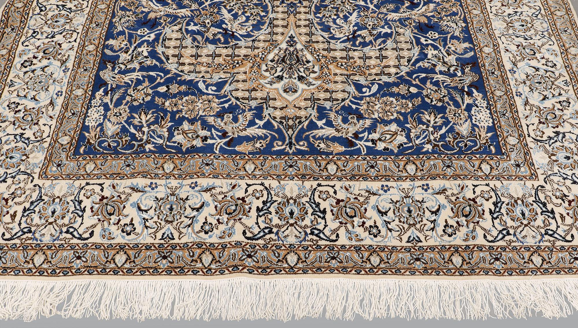Matta, Nain, part silk, ca 310 x 210 cm.