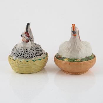 Two creamwear hen shaped egg bowls, Rörstrand & Gustavsberg, late 19th century and 1920's/30's.