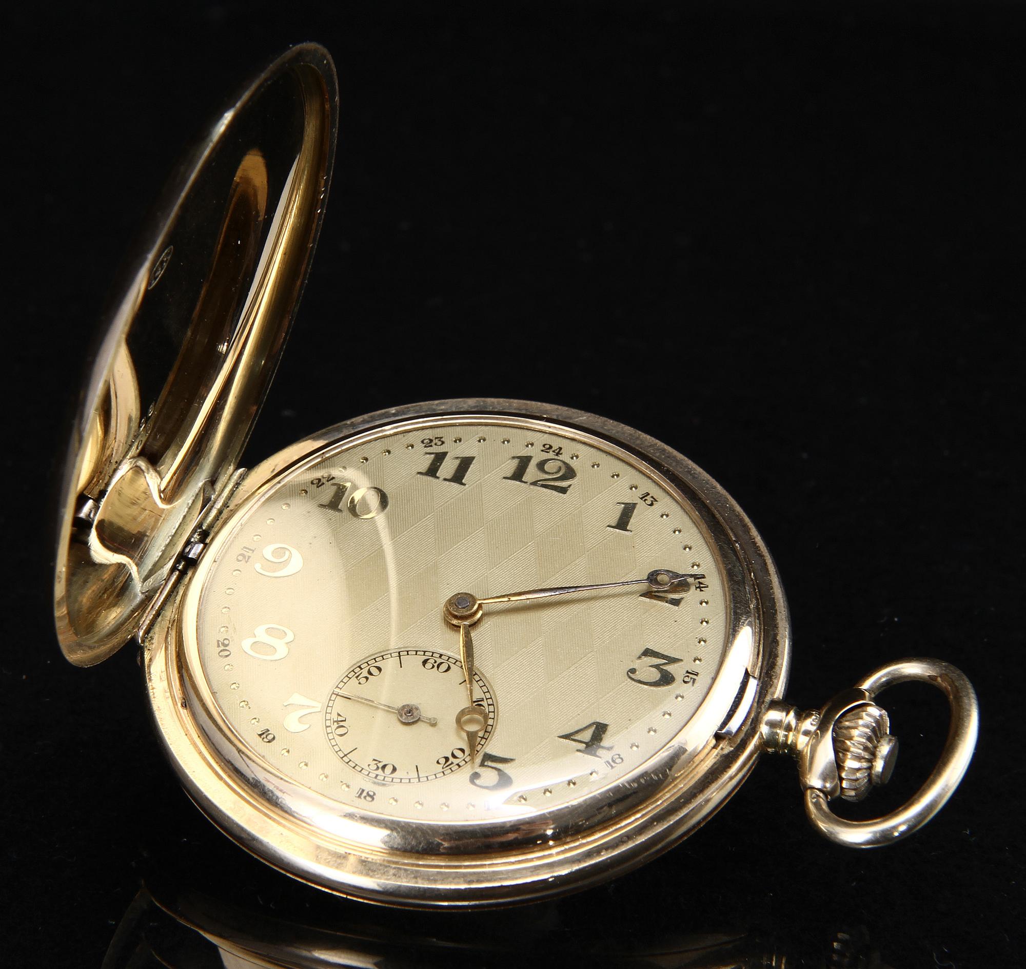 FICKUR,  14 k guld, 1900-talets första hälft, Tot. v. 92 g.
