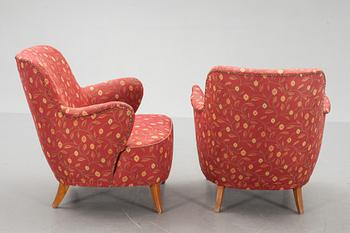 FÅTÖLJER, ett par. 1940-tal.