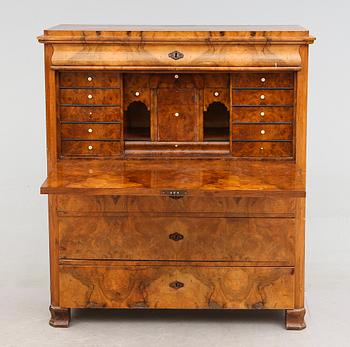 CHIFFONJÉ, 1800-talets andra hälft.