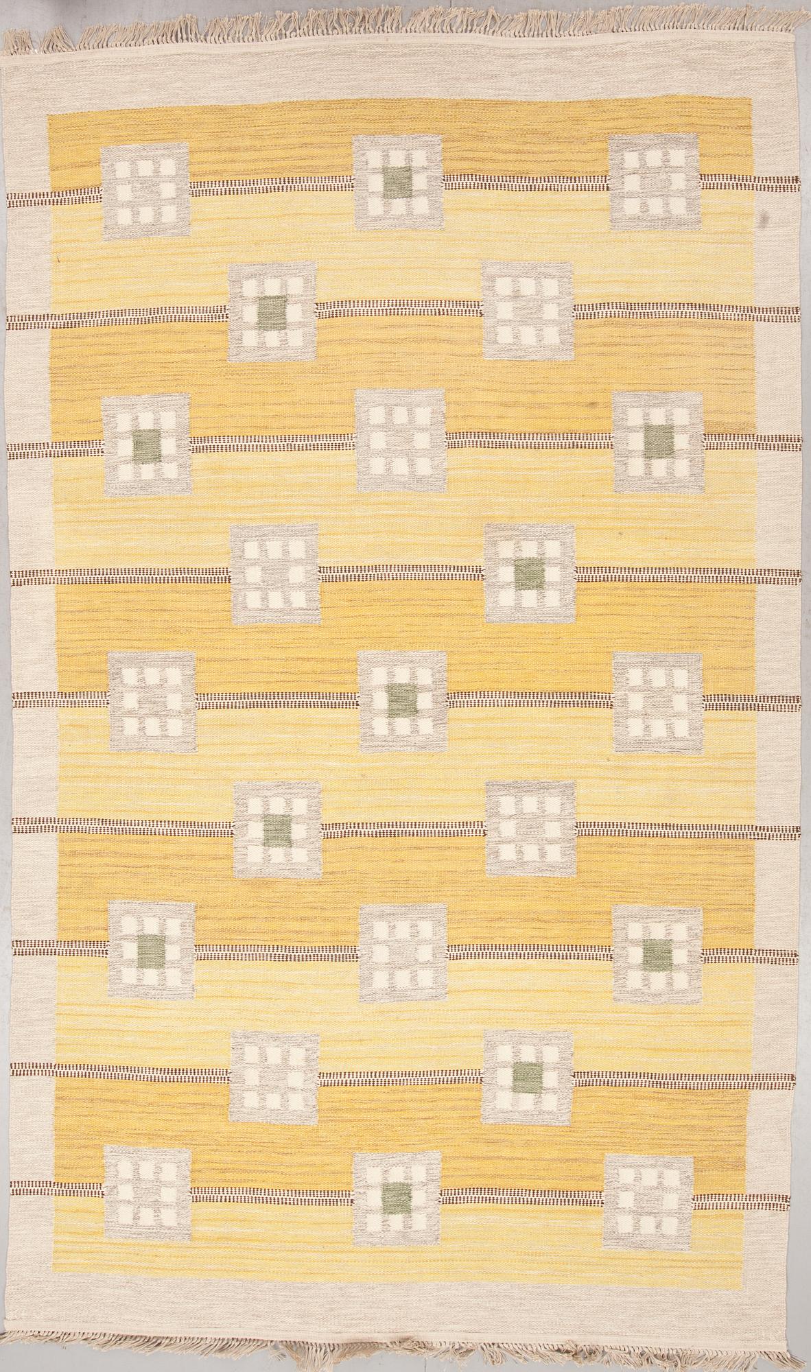 MATTA. Rölakan, monogramsignerad KLH IK (Kronobergs Läns Hemslöjd, Irma Kronlund). 1900-talets mitt. Ca 340X 203 cm.