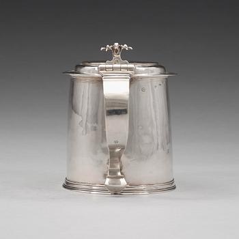 John Ruslen möjligen, dryckeskanna, silver, London 1680.