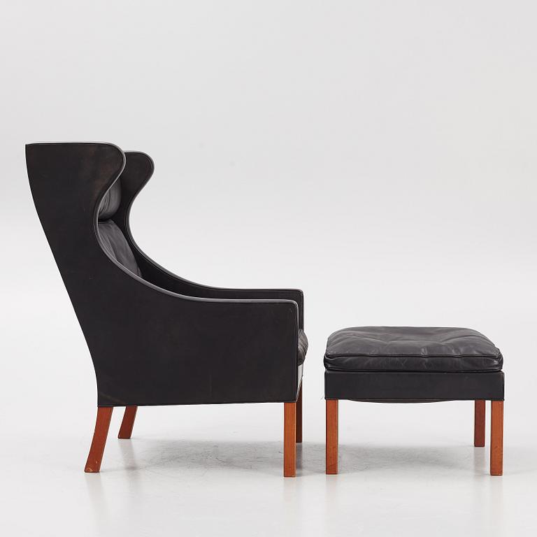 Børge Mogensen, a model 2204 armchair with ottoman, Fredericia Stolefabrik, Denmark.