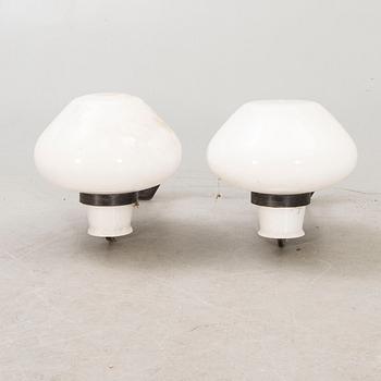 A pair of 1940/50s wall lamps.