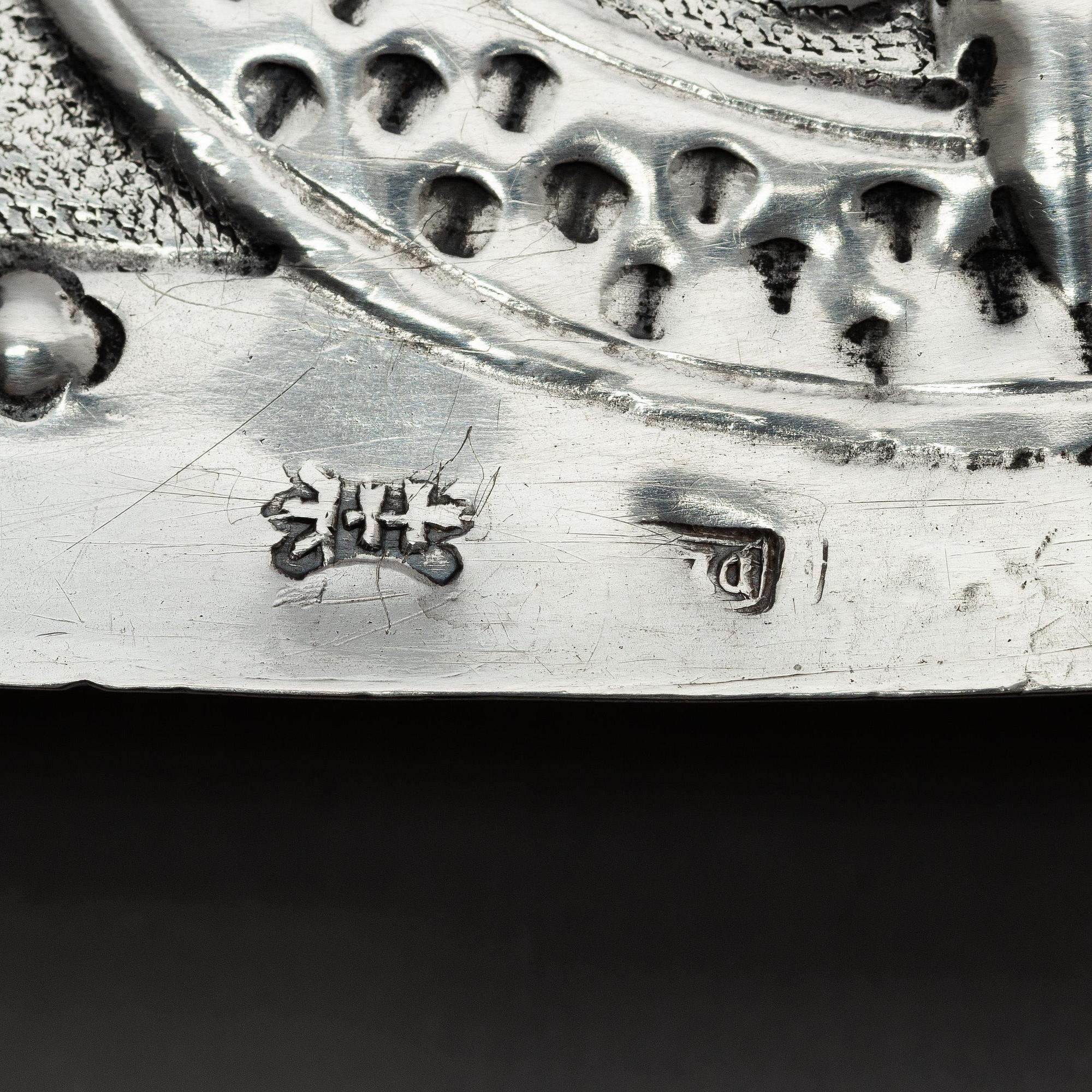 Presenterfat, silver, oidentifierad mästare, Danzig 1670-1700. Barock.