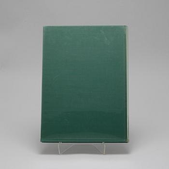 A book by Alfonso Ciranna, "Giorgio de Chirico", numbered 195/1500, Italy, 1969.