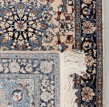 MATTA, orientalisk. Ca 122 x 70 cm.