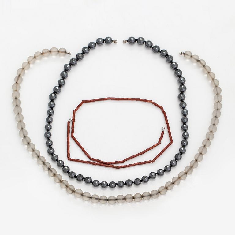 Ole Lynggaard, Three pearl collier without lock, hematite, rock crystal and goldstone. Denmark.