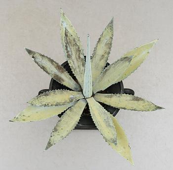 URNA SAMT AGAVE, gjutjärn och kopparplåt, Byarums Bruk samt Gysinge, modern tillverkning.