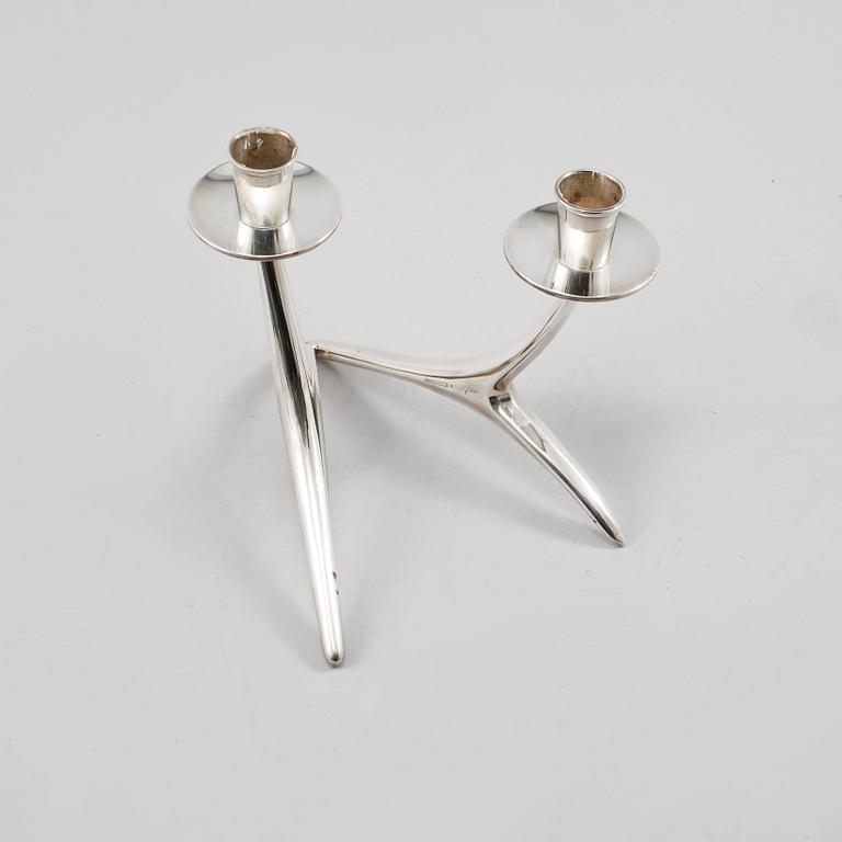 LJUSSTAKE, silver, Anna-Greta Eker, Auran Kultaseppä, Åbo 1974, vikt ca 125 g.