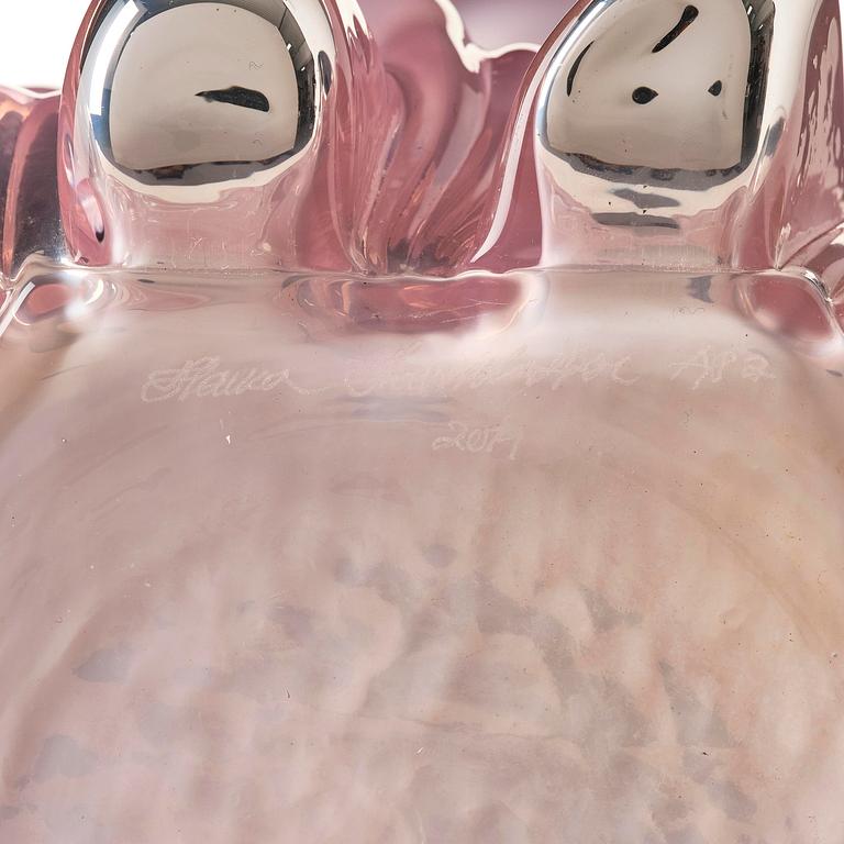 Hanna Hansdotter, a "Tiffany Print" glass sculpture, ed. AP 2/2, The Glass Factory, Boda Glasbruk, 2019.