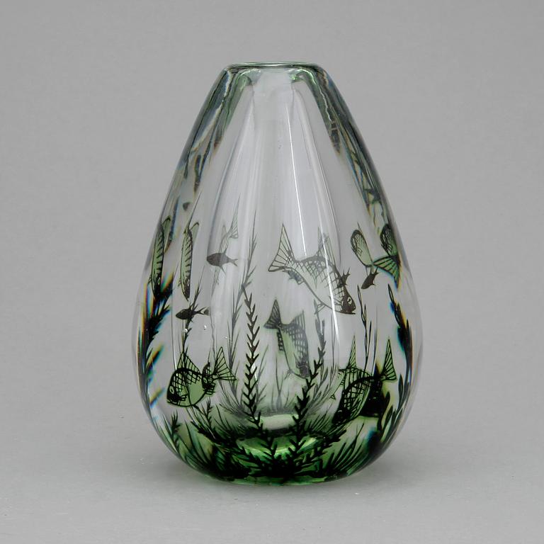 VAS, glas, "Fiskgraal", Edward Hald, Orrefors.