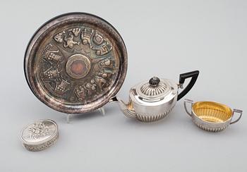 SILVERFÖREMÅL, 4 delar, 1900-tal. Vikt ca 263 g.