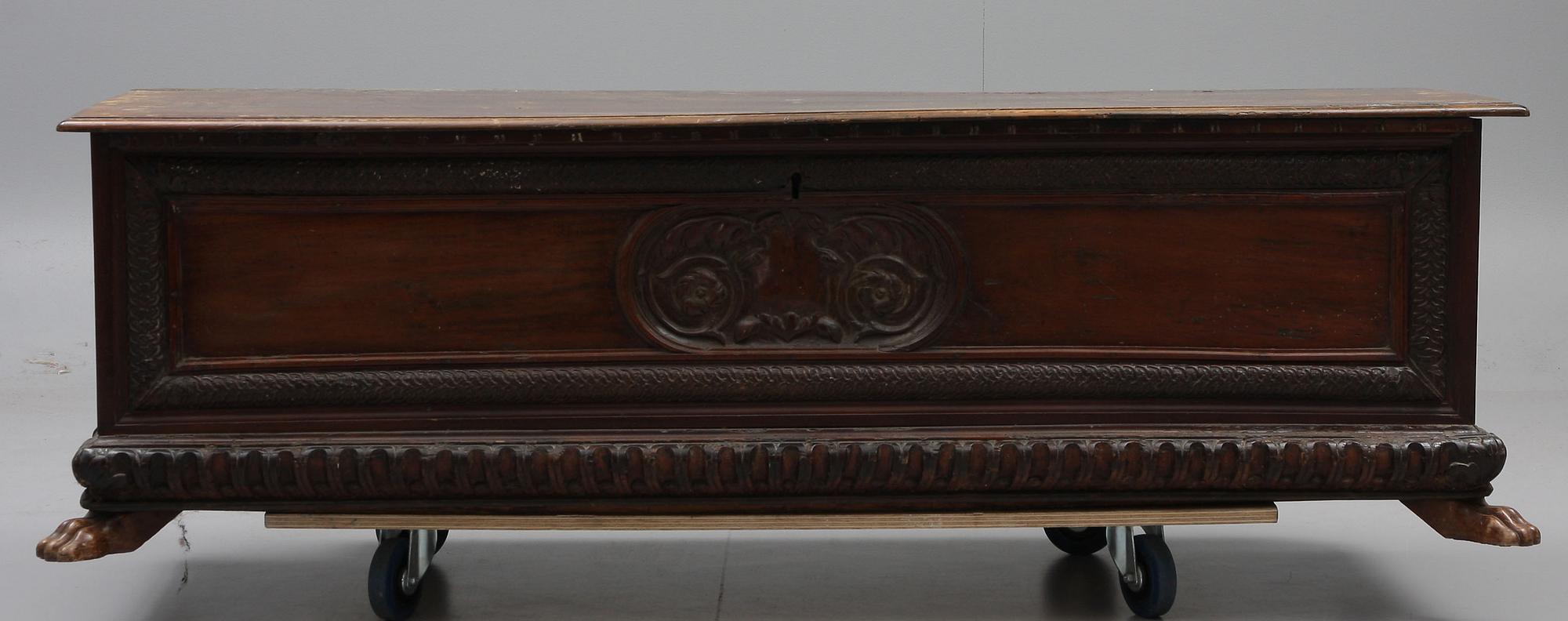 CASSONEKISTA, 1600/1700-tal.