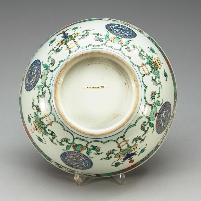 BÅLSKÅL, porslin. Qing dynastin, Kangxi (1662-1722).