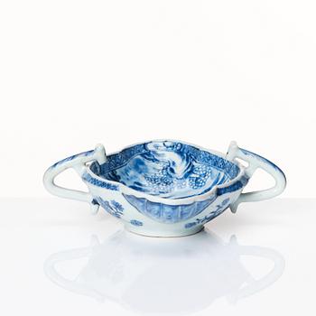 A blue and white sauce boat, Qing dynasty, 18th Century.