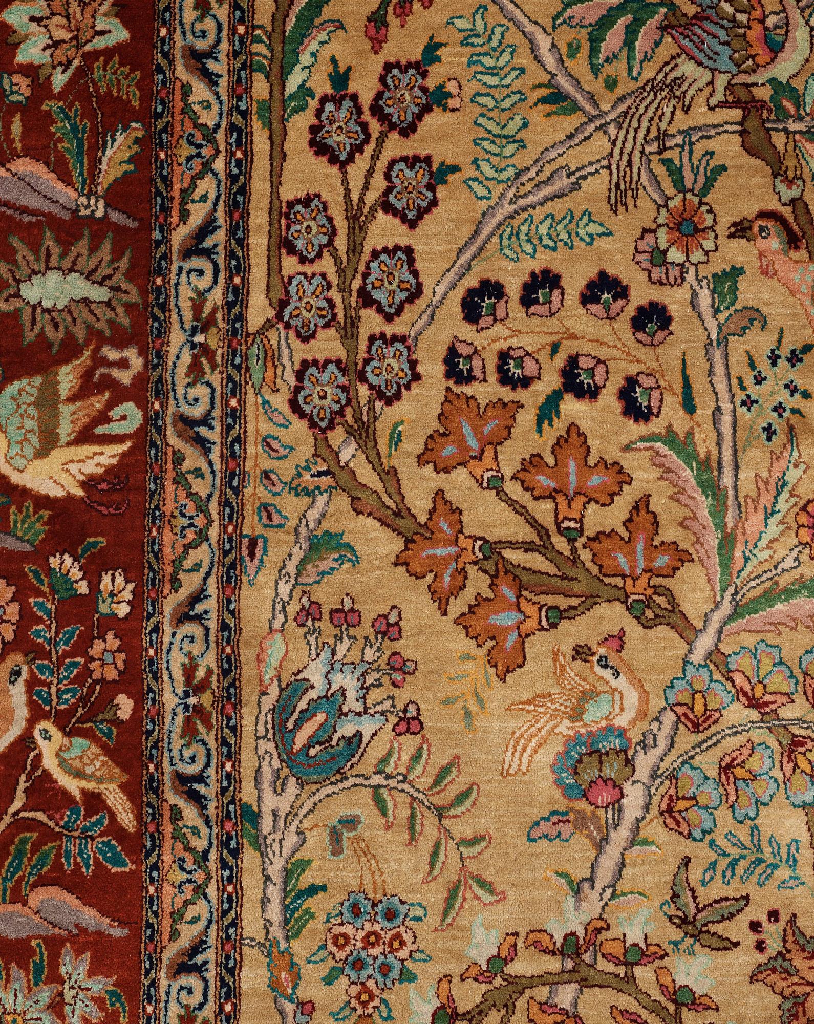 OLD SILKE TÄBRIS. 260 x 151-163,5 cm.