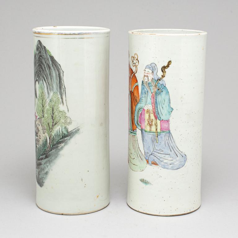 Two Chinese famille rose porcelain hat stands, early 20th century.