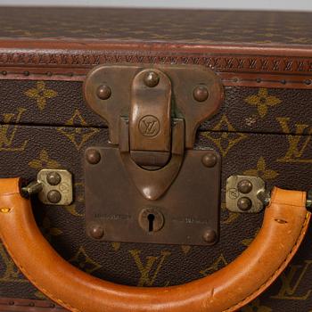 LOUIS VUITTON, a monogram canvas, 'Le Loziné' suitcase.