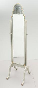 GOLVSPEGEL, 1900-talets första hälft.