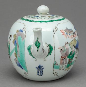 TEKANNA, porslin, Kina 1700-tal.