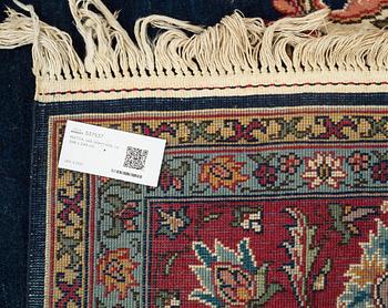 MATTA, old, orientalisk, ca 348 x 244 cm.
