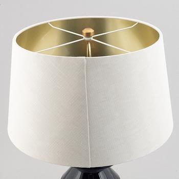 Table lamps a pair "Zig Zag", Visual Comfort, contemporary.