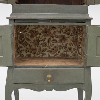A painted cabinet, about 1800.