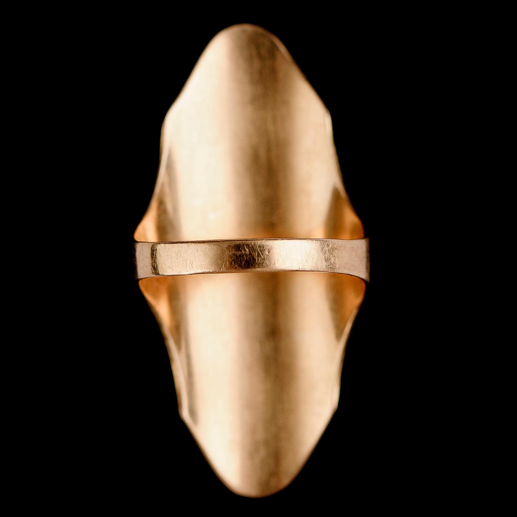 RING, guld, 1800-tal, sk syring.