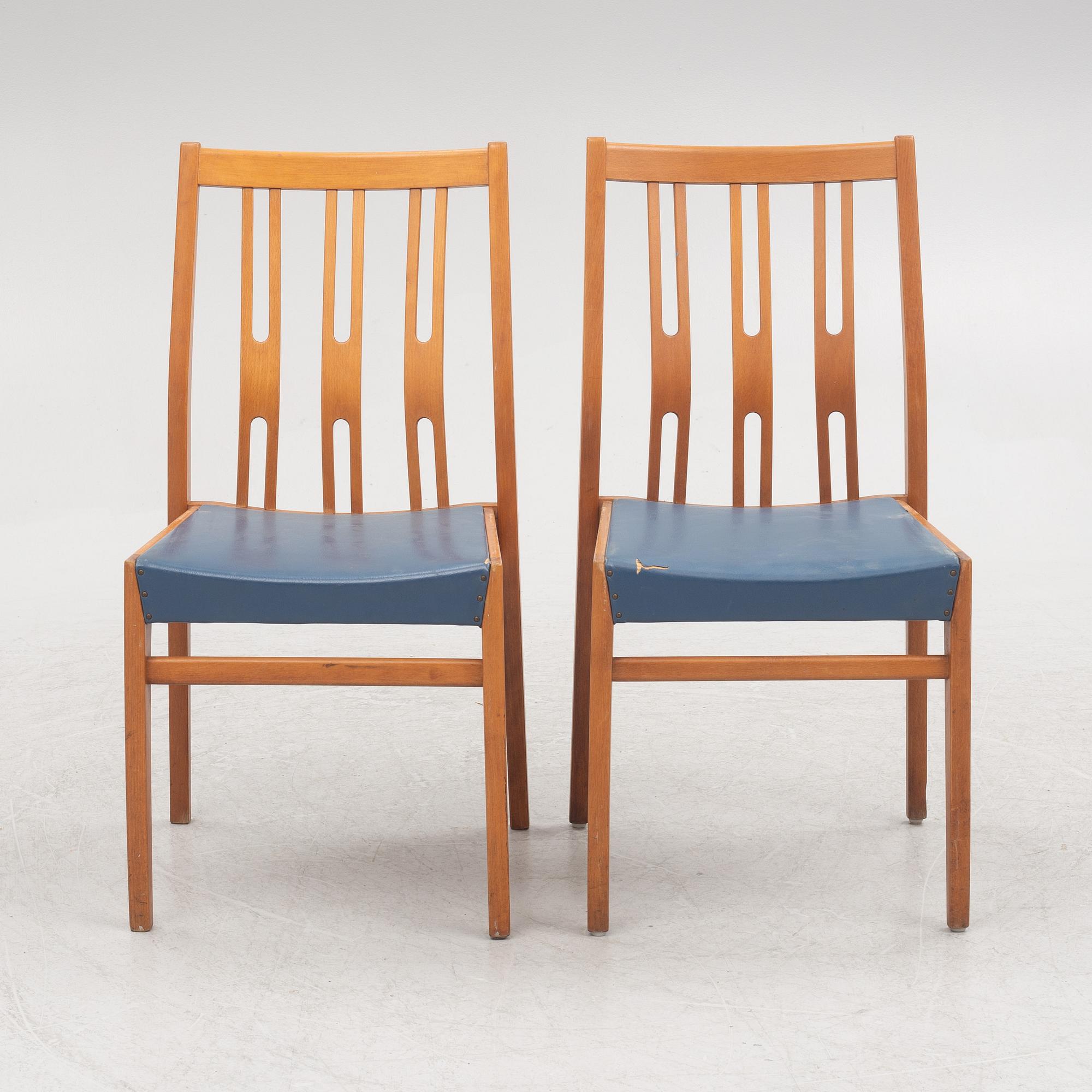 15 chairs, mid 20th century.