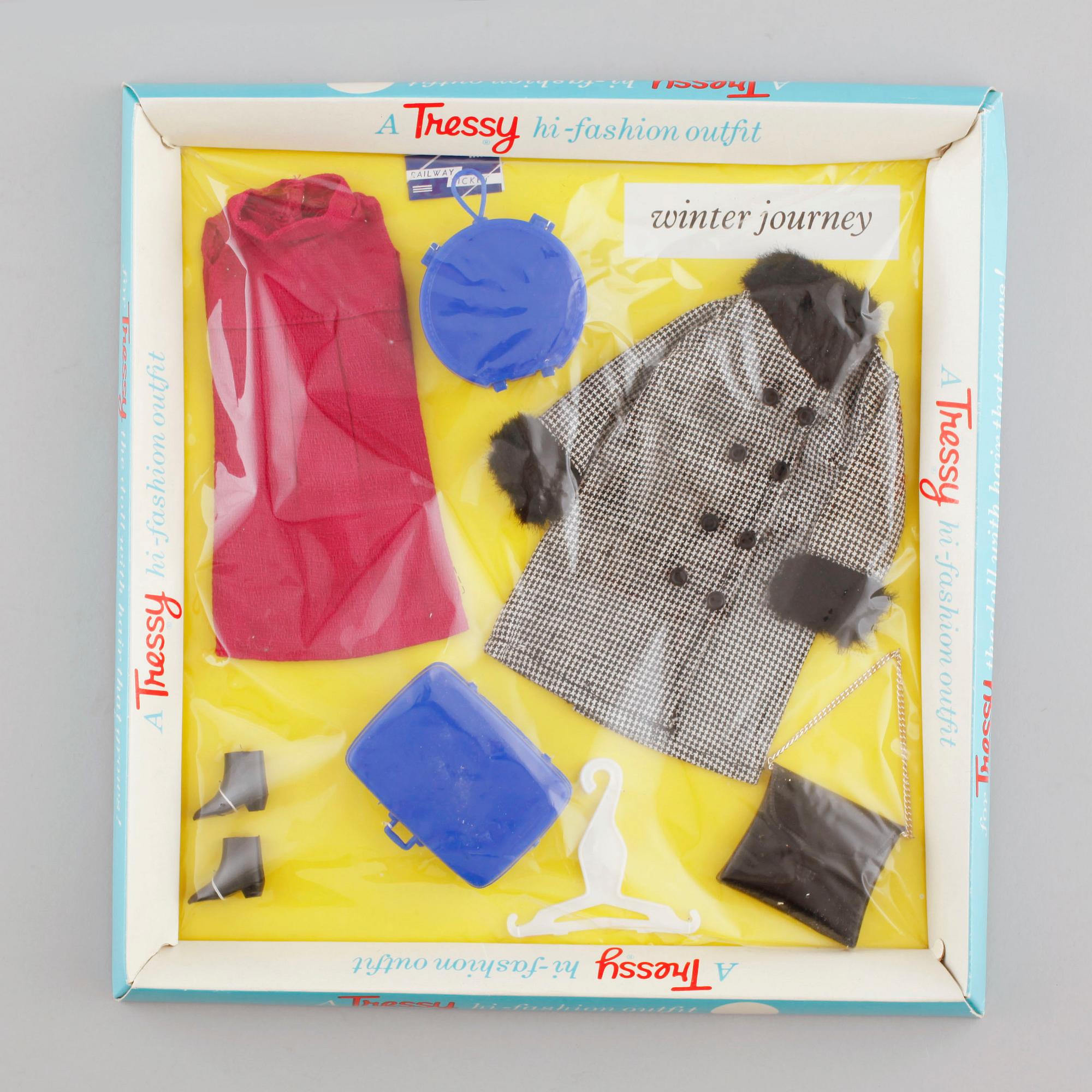 34 boxes of doll clothes by Tressy from the latter half of the 20th century. Bukowskis