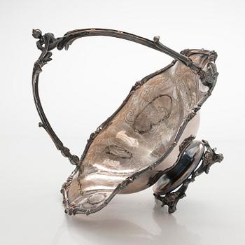 A Christofle silver plated fruit basket, France, ca mid 1900's.